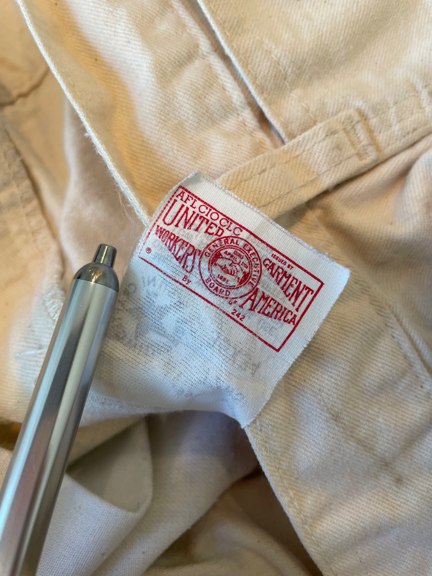 Vintage 70s/80s Carhartt Union Made White Single Knee Pants - Large