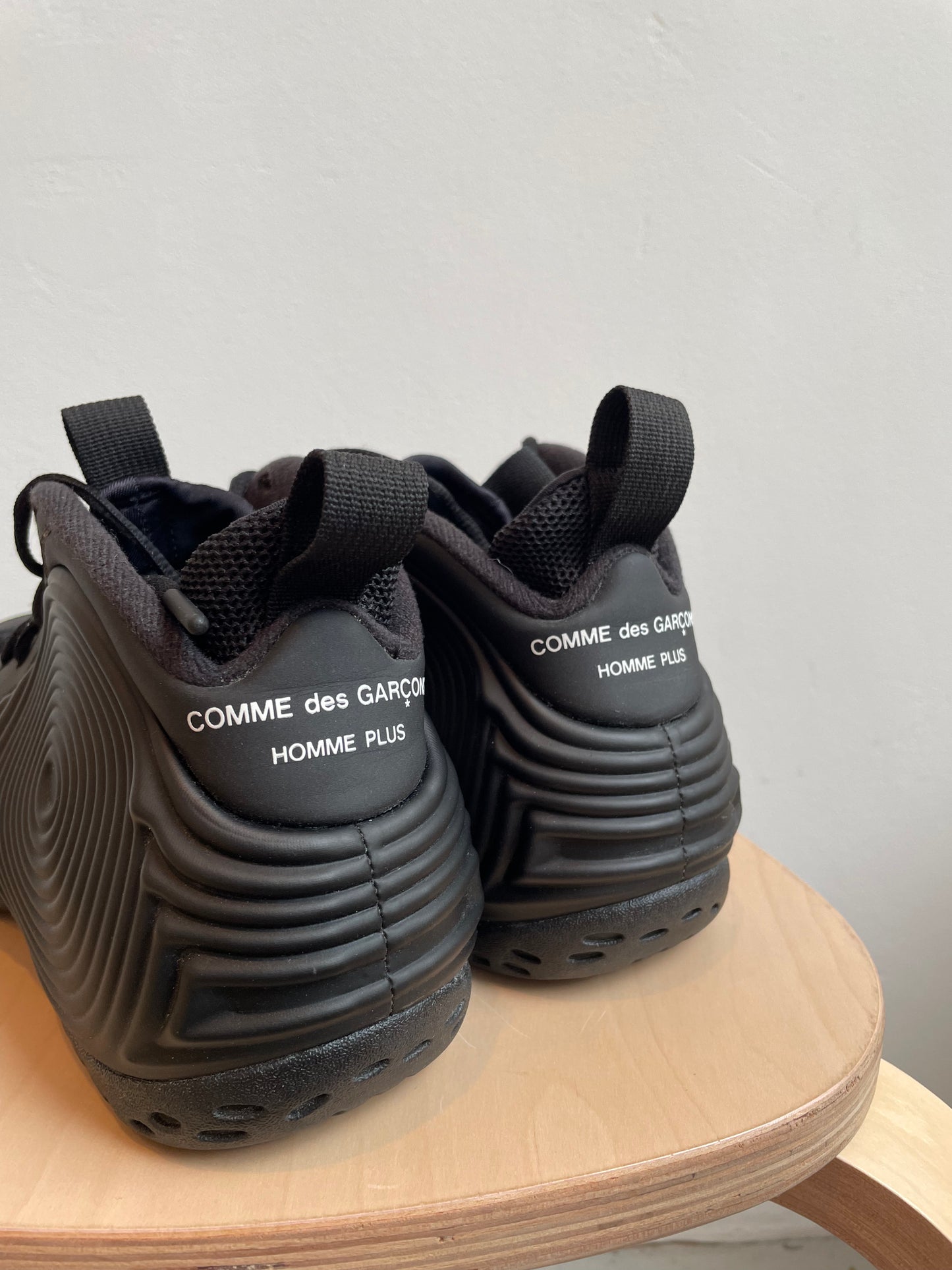 Nike Comme des Garcons x Air Foamposite One Black